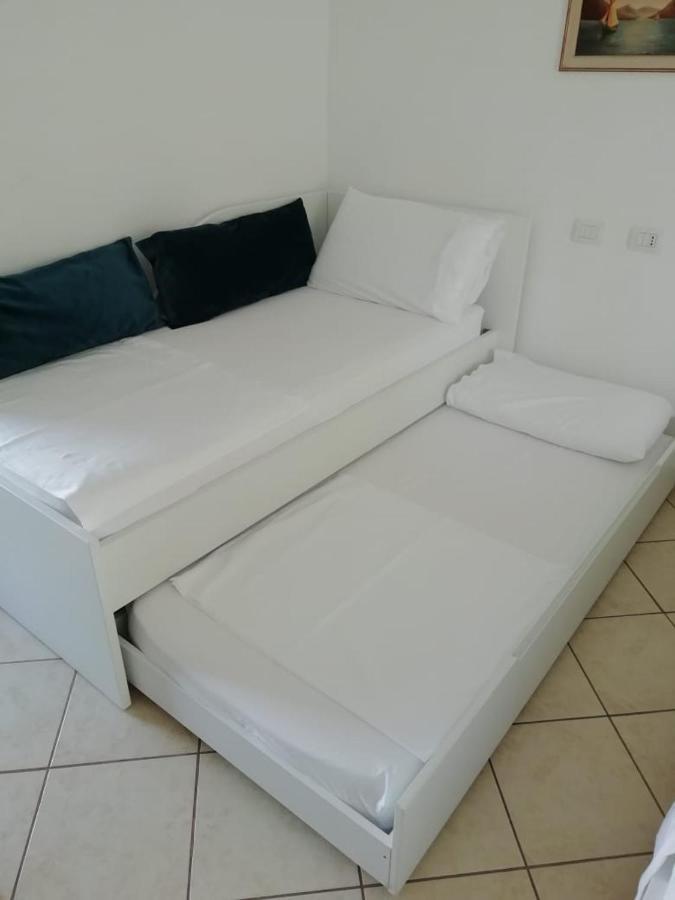 Monda Apartament Dhërmi