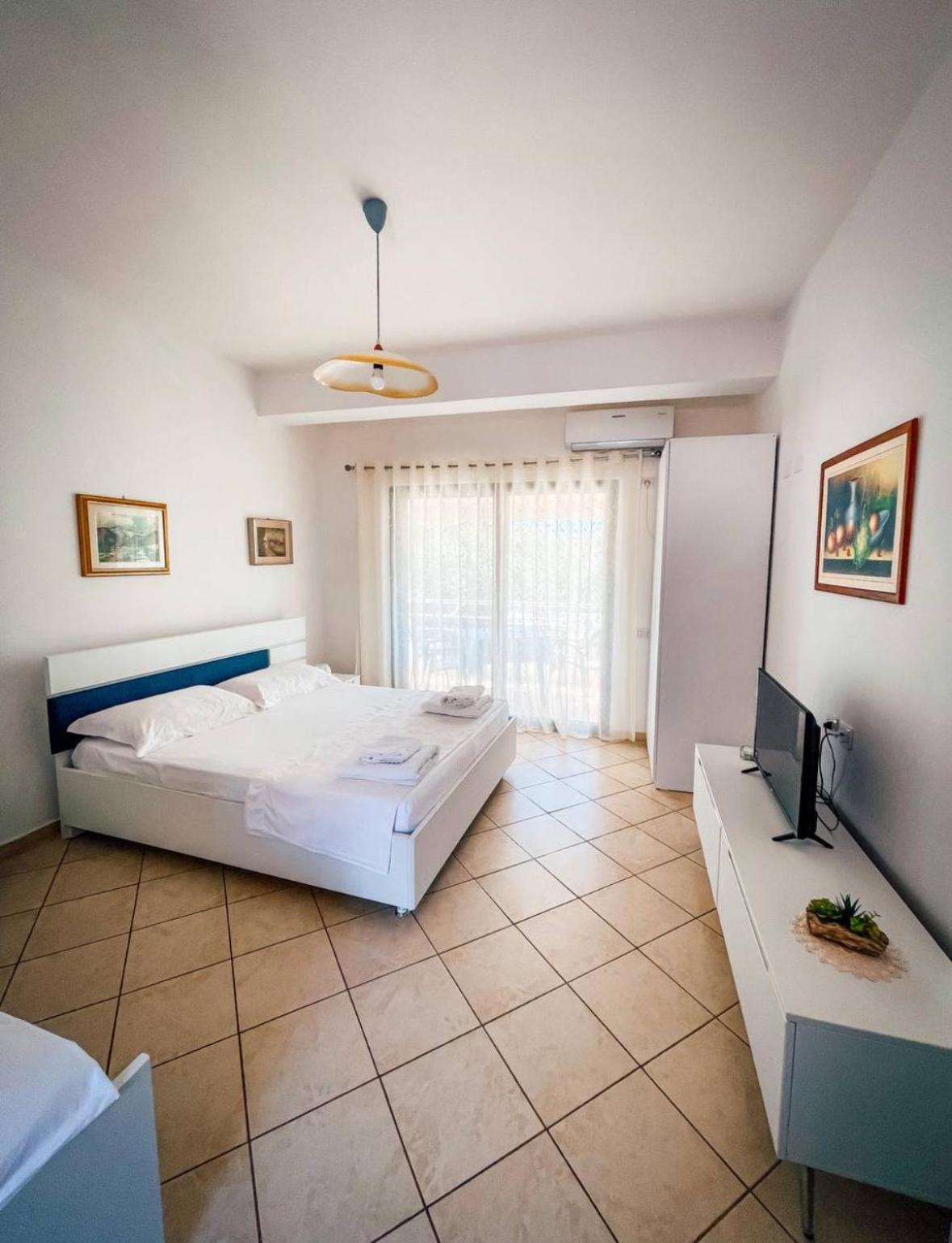 Monda Apartament *